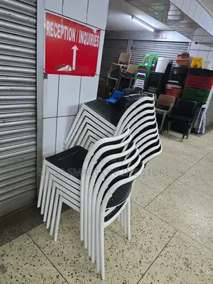 Back Meshed Dining Plastic Chairs Plastic Chairs