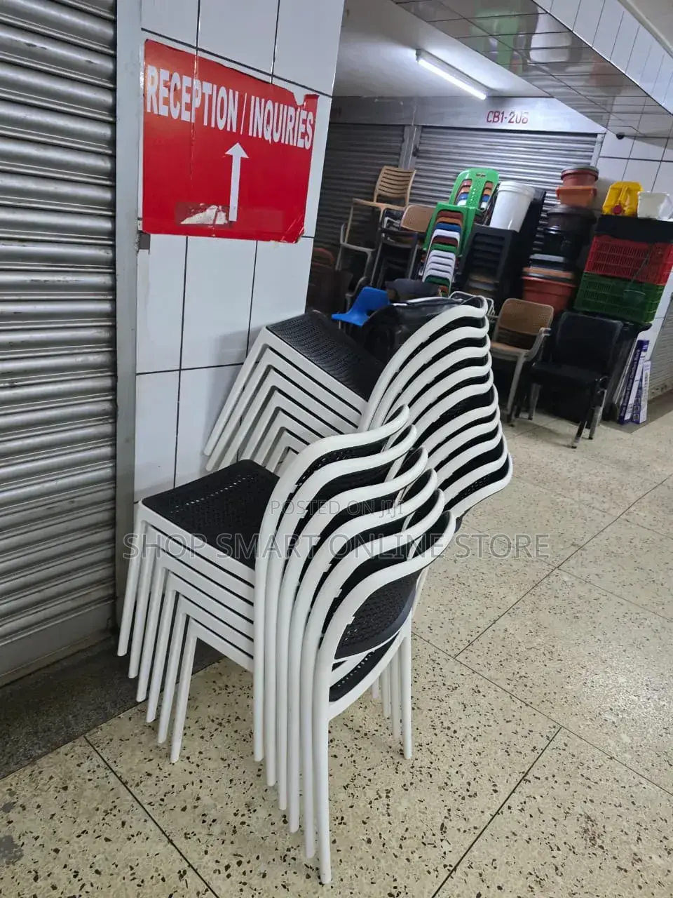 Back Meshed Dining Plastic Chairs Plastic Chairs