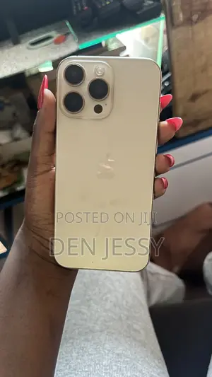 Apple iPhone 16 Pro Max 256 GB Gold