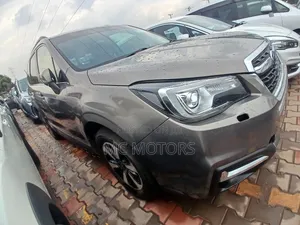 Subaru Forester 2017 Gray