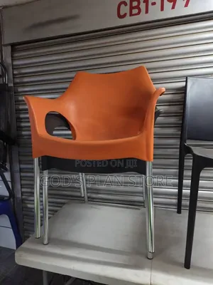 Cafe Steel Legs Plastic Chairs Plastic Chairs