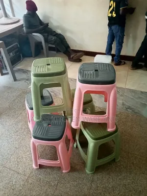 6-Piece Heavy-Duty Stylish Stools Set – Strong, Modern Multiseating