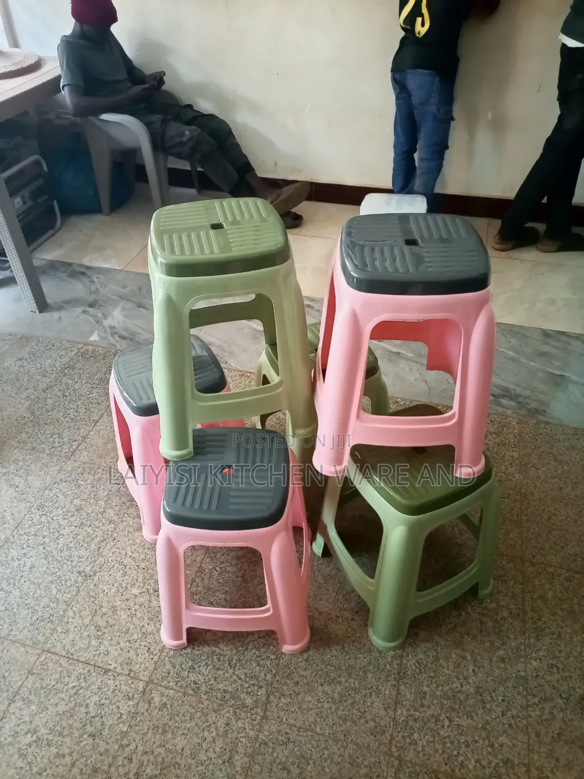 6-Piece Heavy-Duty Stylish Stools Set – Strong, Modern Multiseating