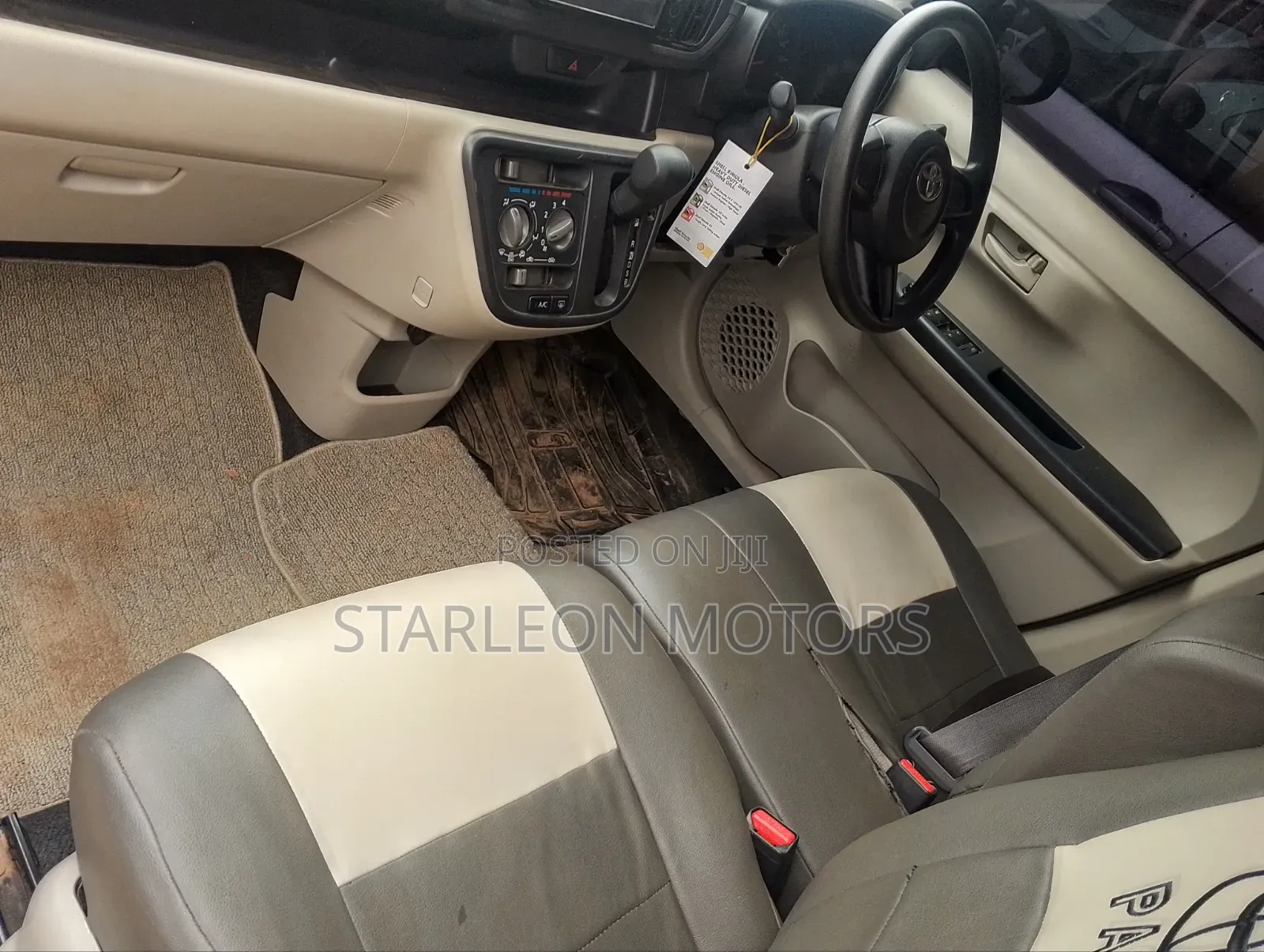 Toyota Passo 2016 Maroon