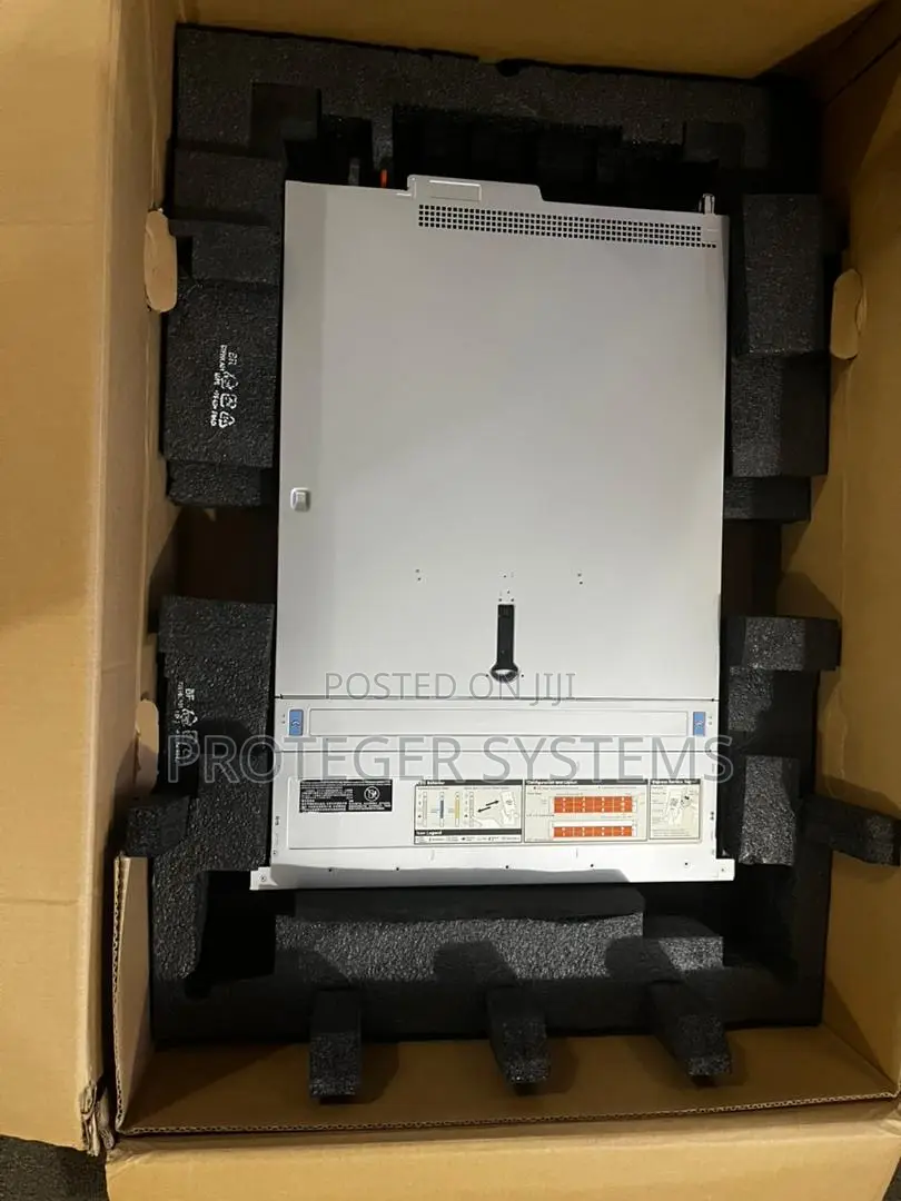 New Server Dell PowerEdge R740xd 32GB HDD+SSD 3T