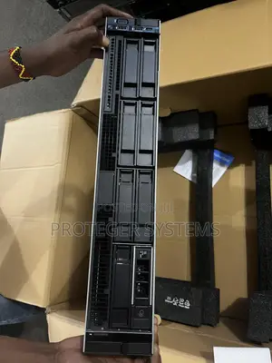 New Server Dell PowerEdge R740xd 32GB HDD+SSD 3T
