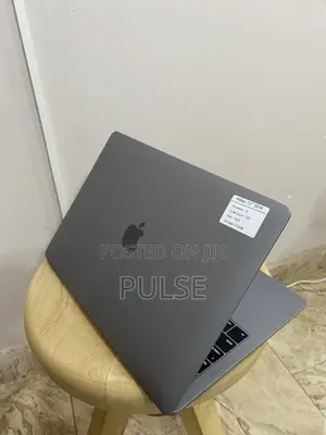 Laptop Apple MacBook Pro 2019 16GB Intel Core i5 SSD 512GB