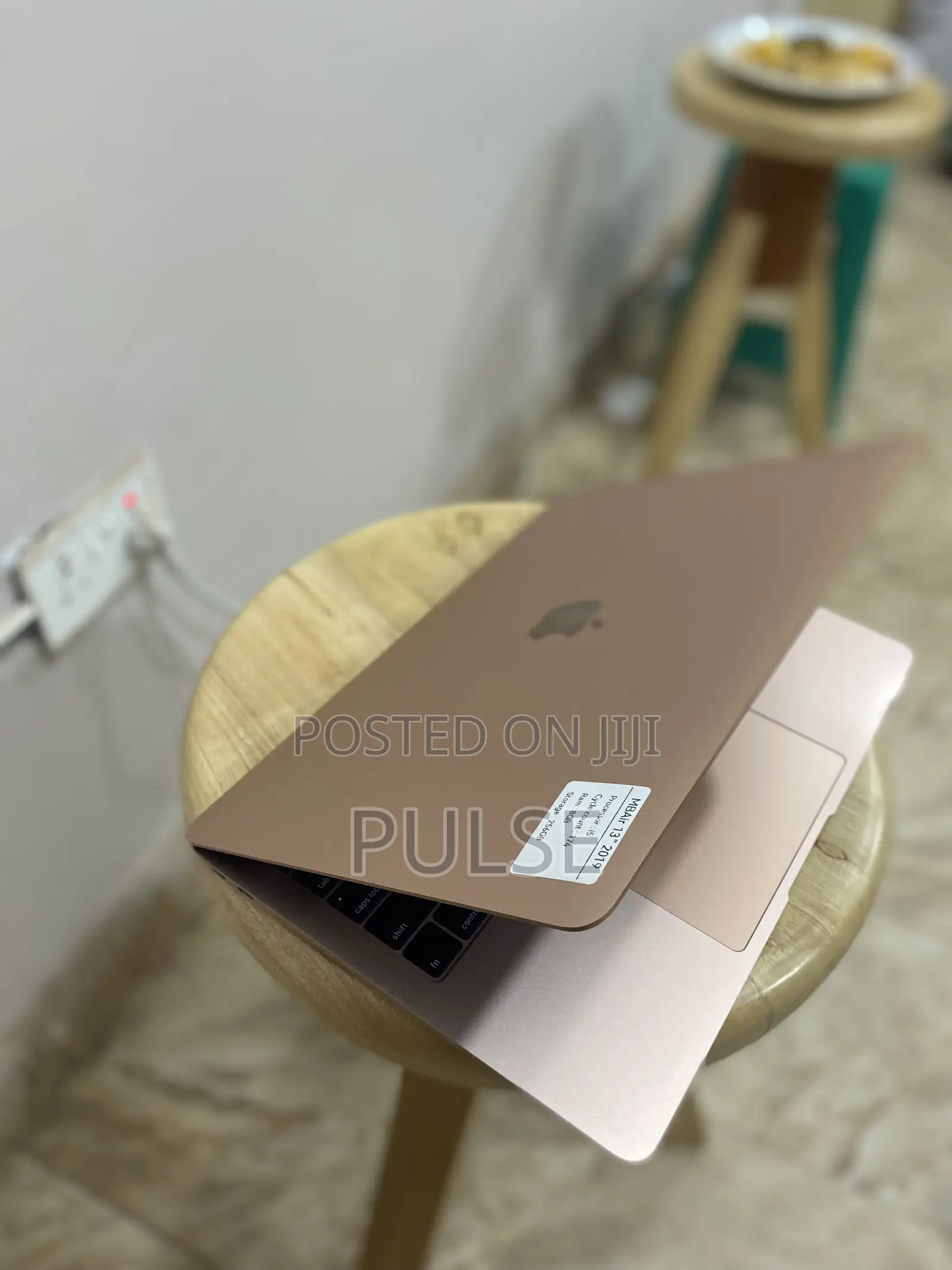 Laptop Apple MacBook Air 2019 8GB Intel Core i5 SSD 256GB