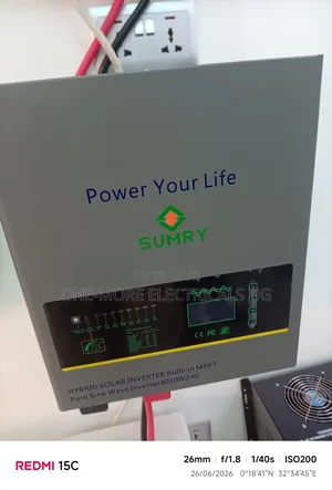 Pure Sine Wave Hybrid Inverter Charger 3000w/24volts