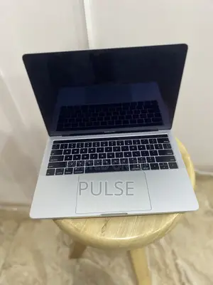 Laptop Apple MacBook Pro 2019 16GB Intel Core i5 SSD 2T