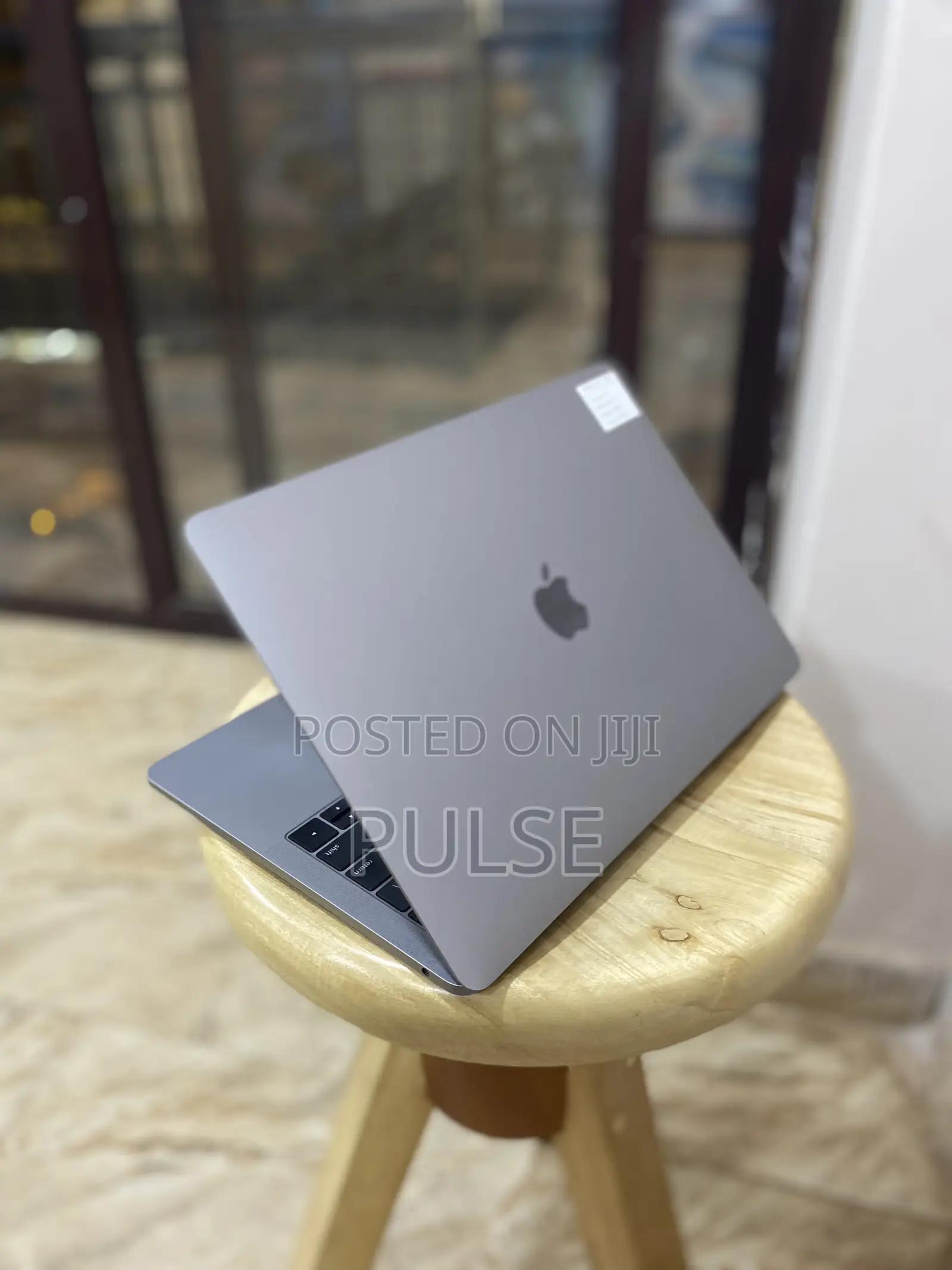 Laptop Apple MacBook Pro 2019 16GB Intel Core i5 SSD 512GB