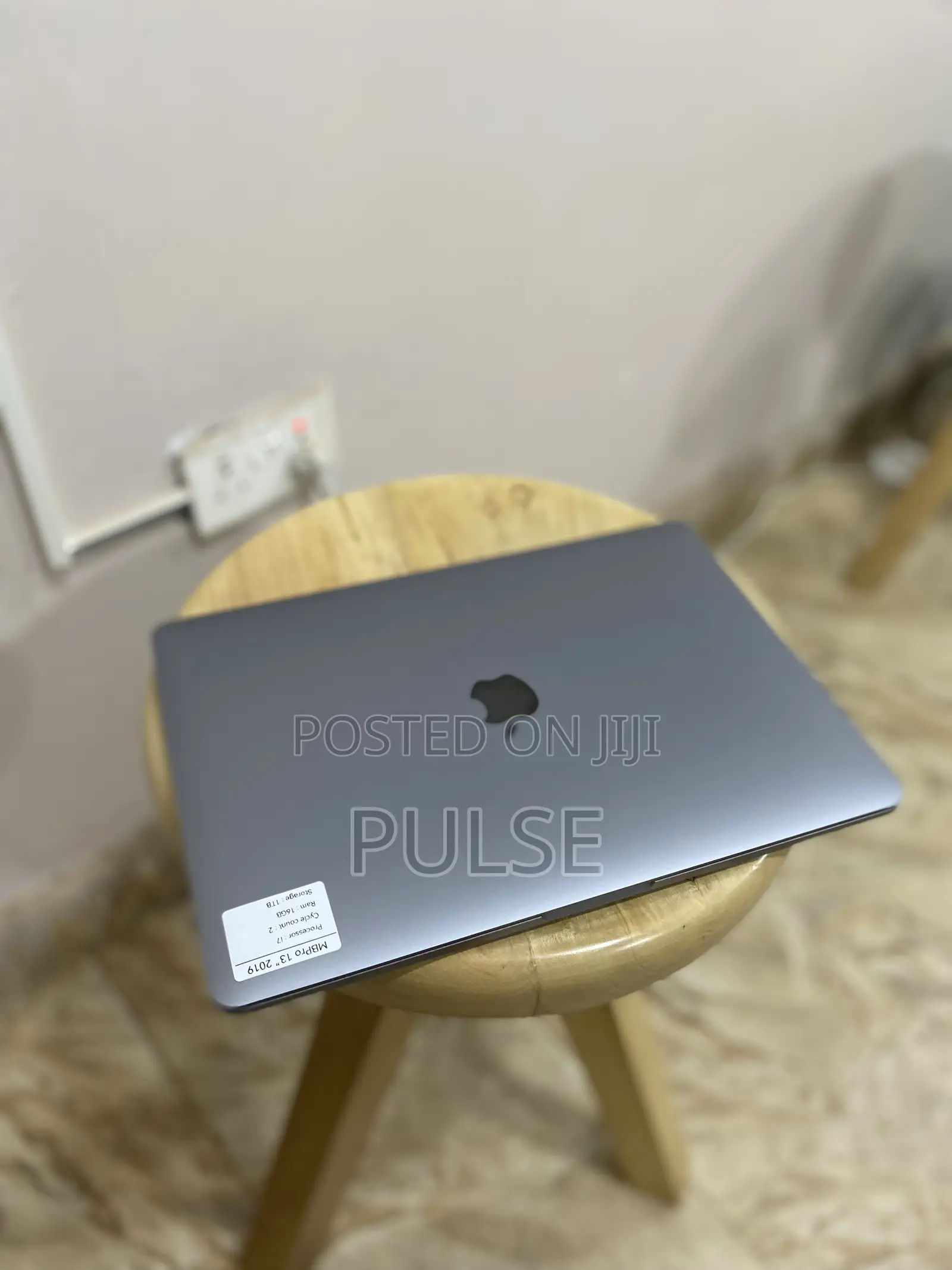 Laptop Apple MacBook Pro 2019 16GB Intel Core i7 SSD 1T