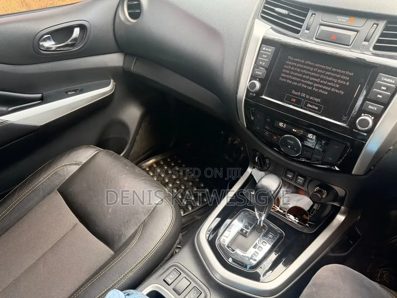 Nissan Navara 2018 Black