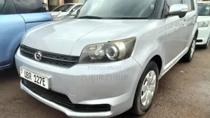 Toyota Rumion 2025 Silver