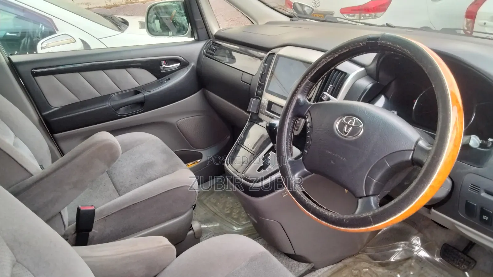 Toyota Alphard 2006 White