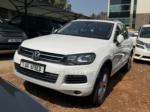 Volkswagen Touareg 2015 White