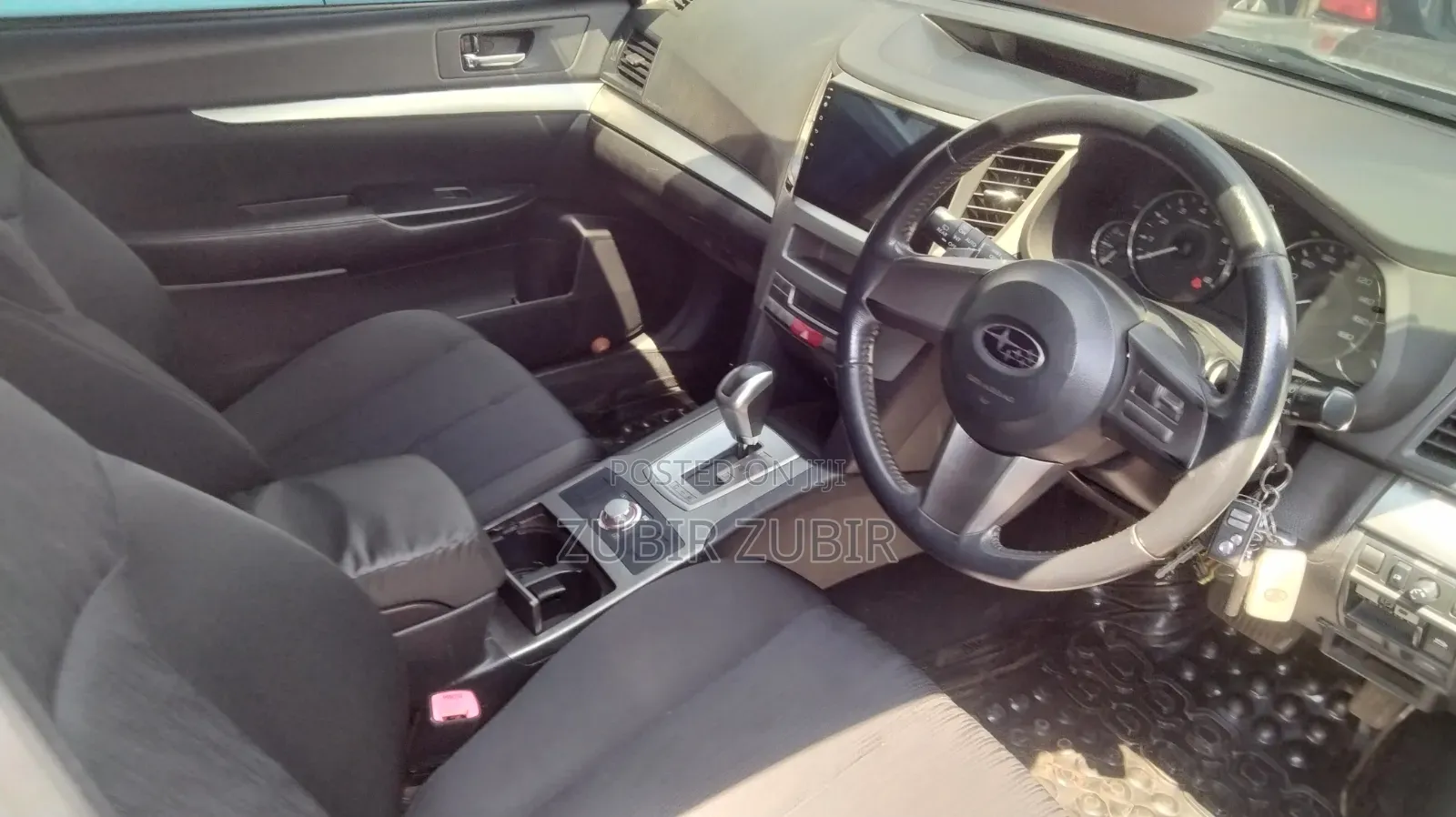 Subaru Legacy 2010 Silver