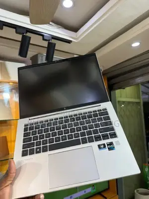 Laptop HP EliteBook 840 G9 16GB Intel Core i7 SSD 512GB