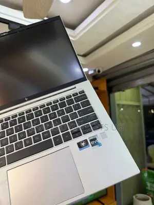 Laptop HP EliteBook 840 G9 16GB Intel Core i7 SSD 512GB