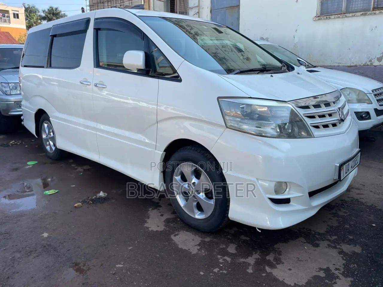 Toyota Alphard 2.4 Petrol AWD 2008 White