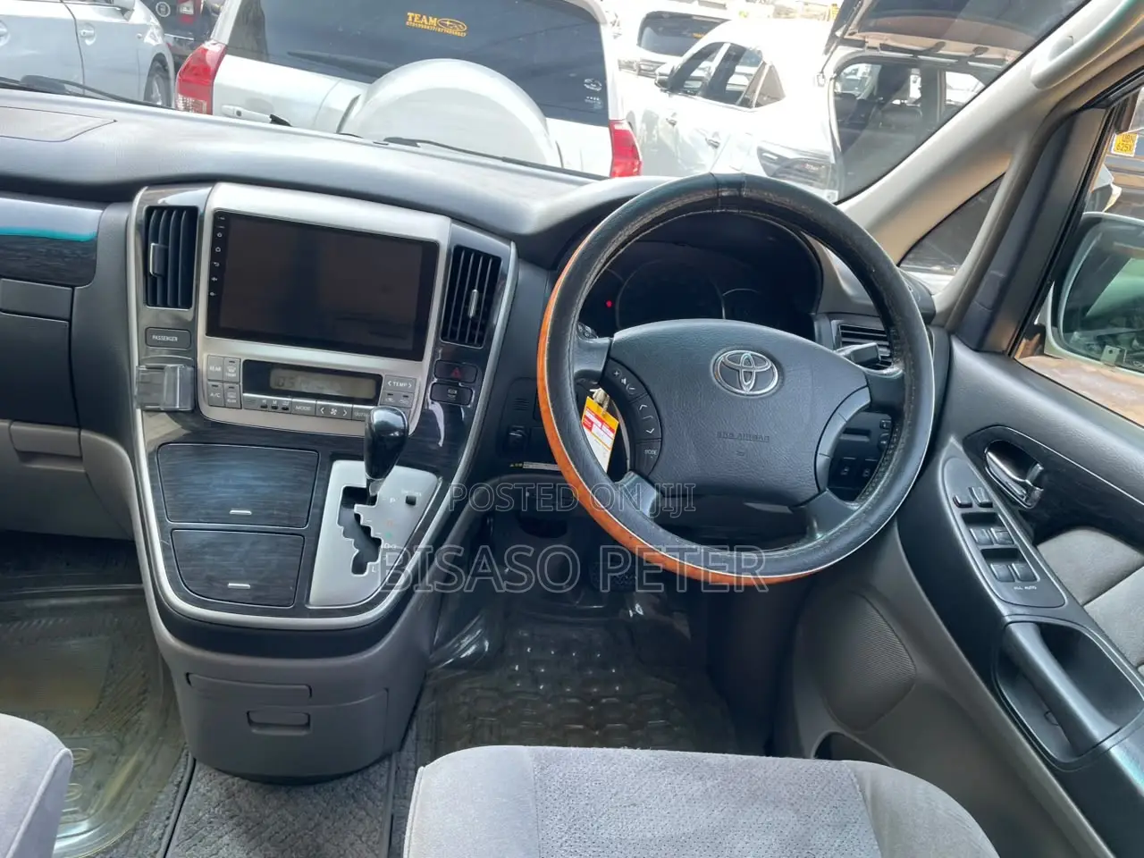 Toyota Alphard 2.4 Petrol AWD 2008 White