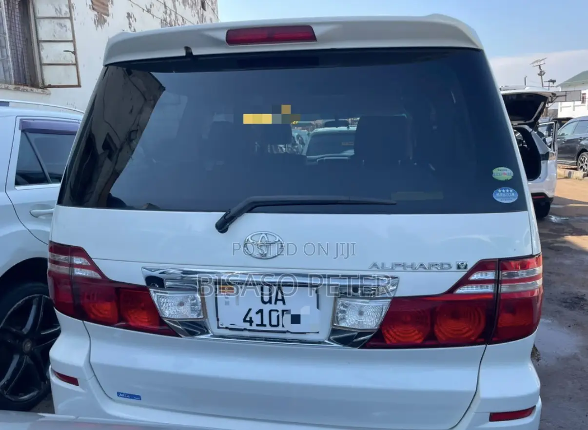 Toyota Alphard 2.4 Petrol AWD 2008 White