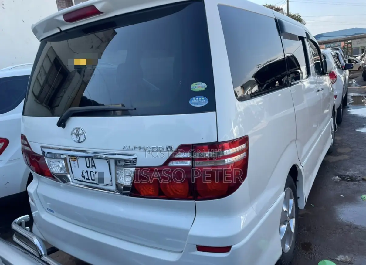 Toyota Alphard 2.4 Petrol AWD 2008 White