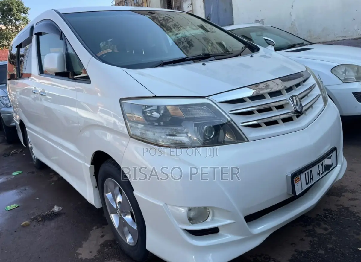 Toyota Alphard 2.4 Petrol AWD 2008 White