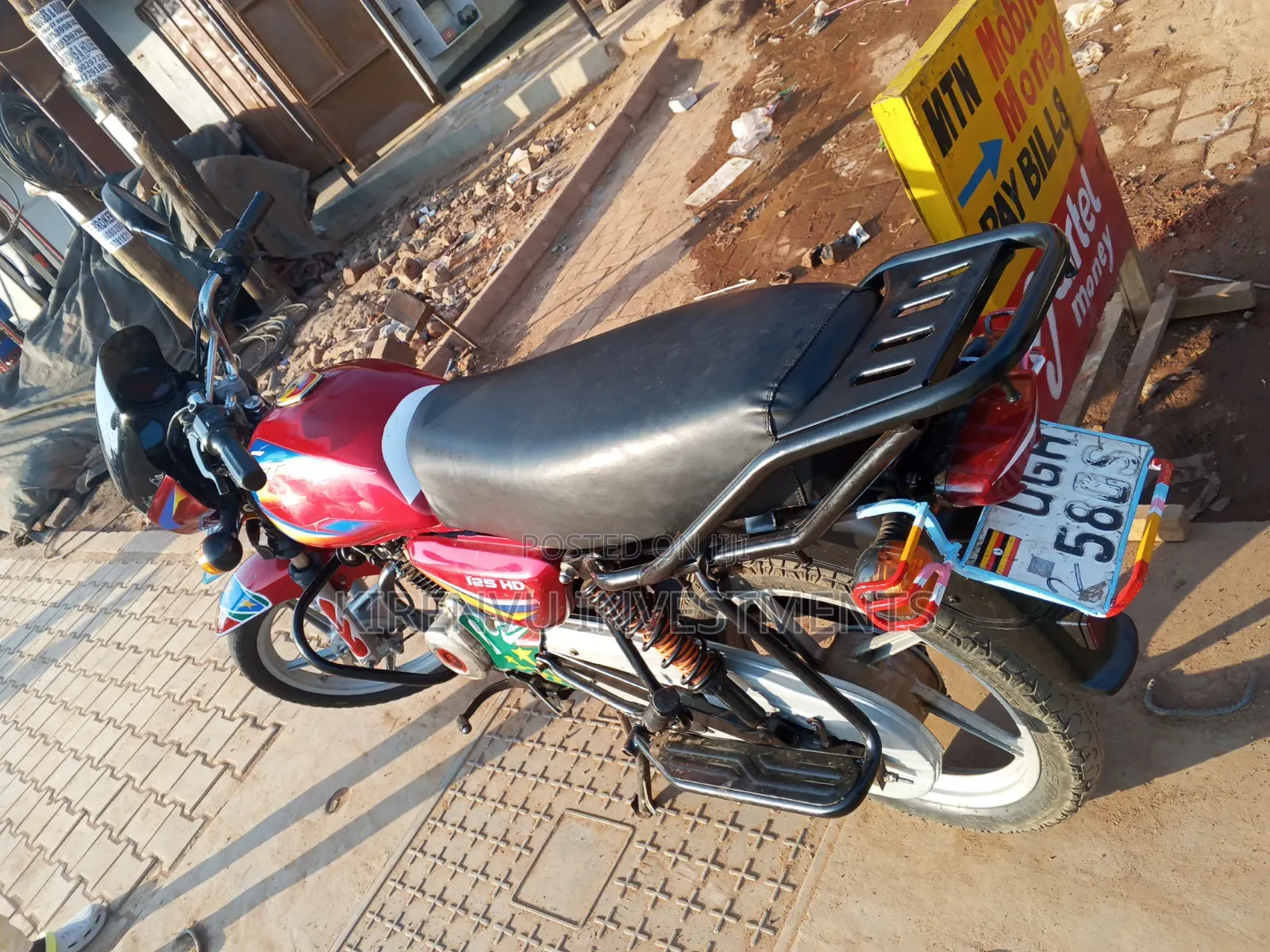 Bajaj Boxer 125 2023 Red