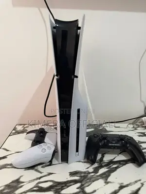 Ps5 Slim Disc Edition: New Look, Same Unrivaled Performance.