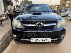 Toyota Hilux 2.5 Cab 2005 Black