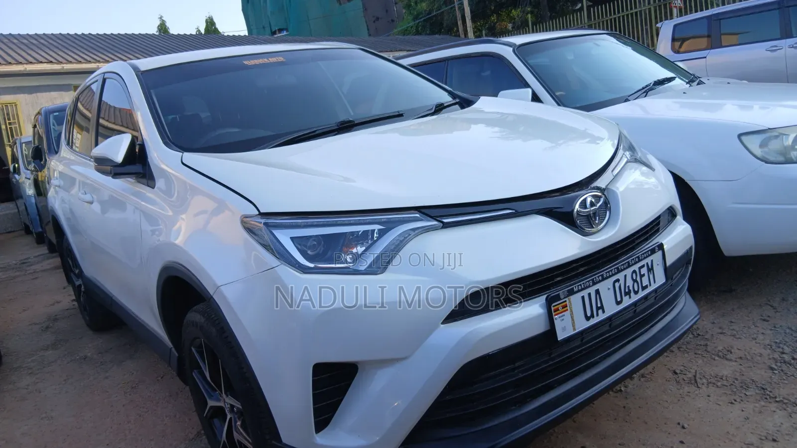 Toyota RAV4 2017 White