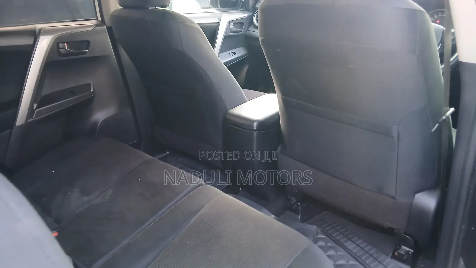Toyota RAV4 2017 White