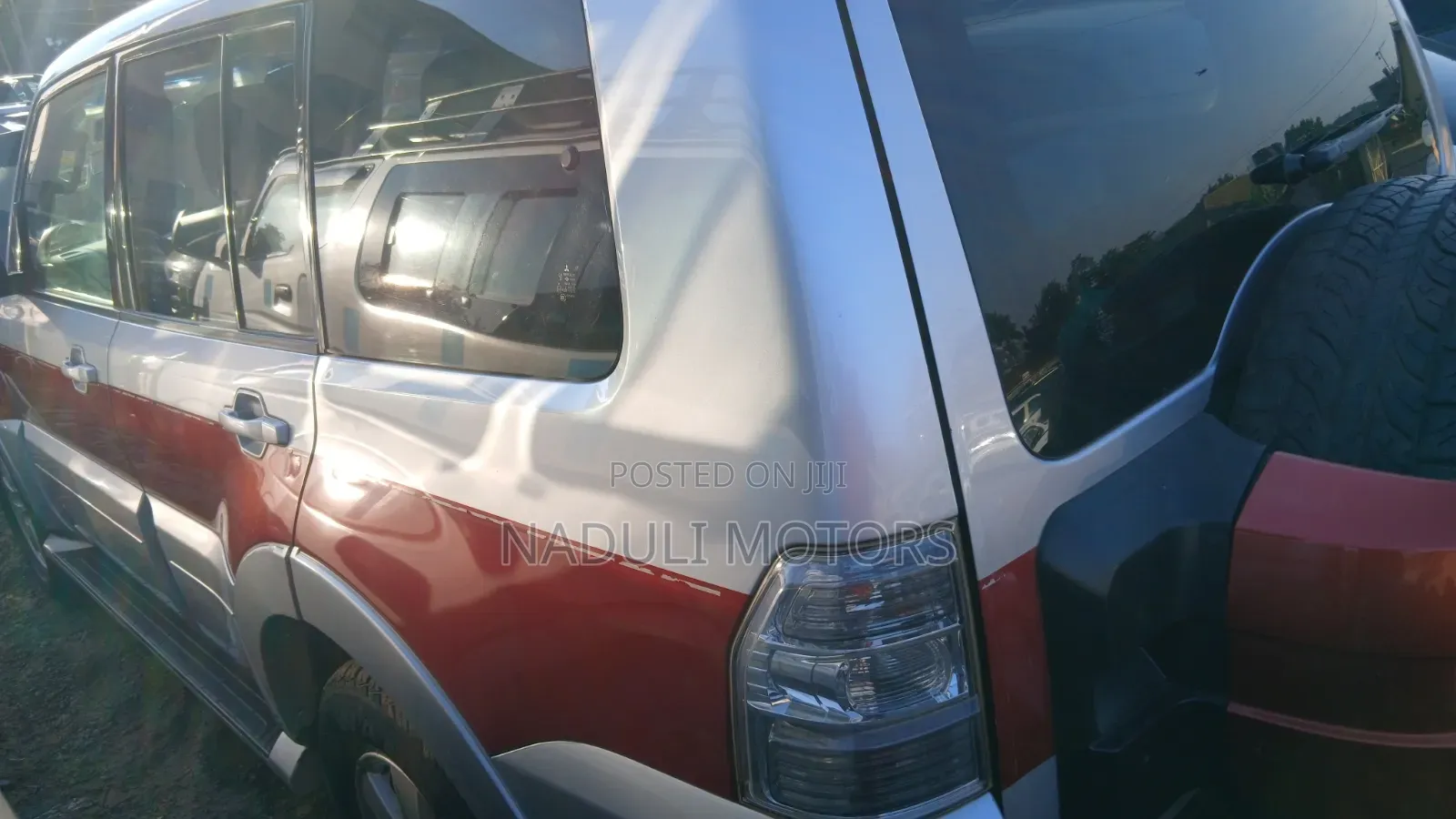 Mitsubishi Pajero 2009 Silver