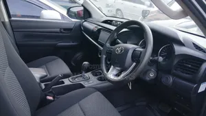 Toyota Hilux 2017 Black