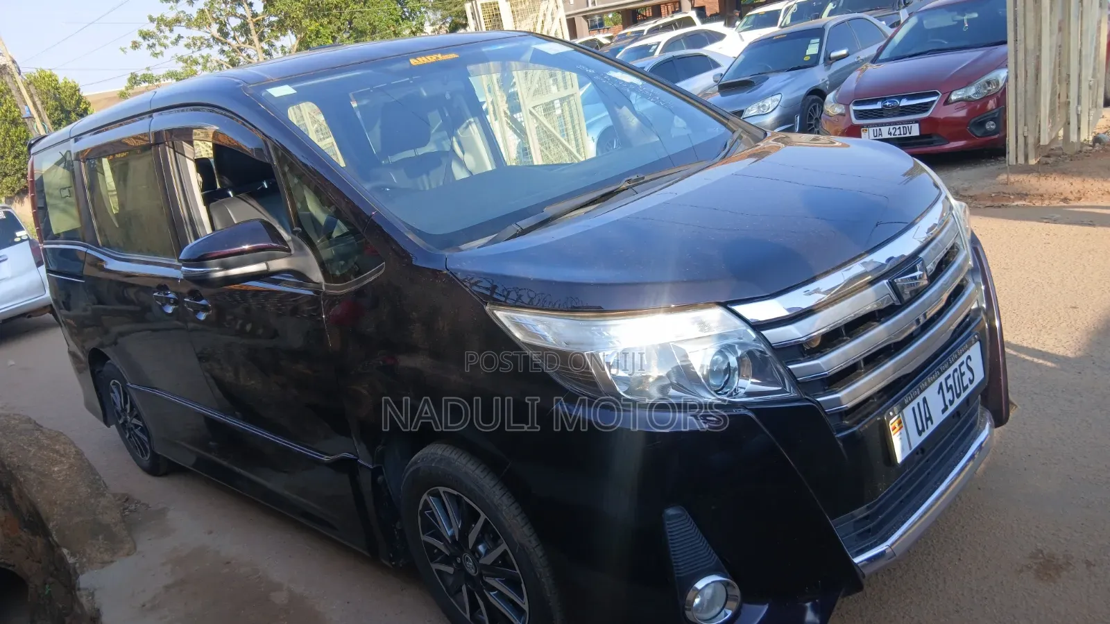 Toyota Noah 2016 Black