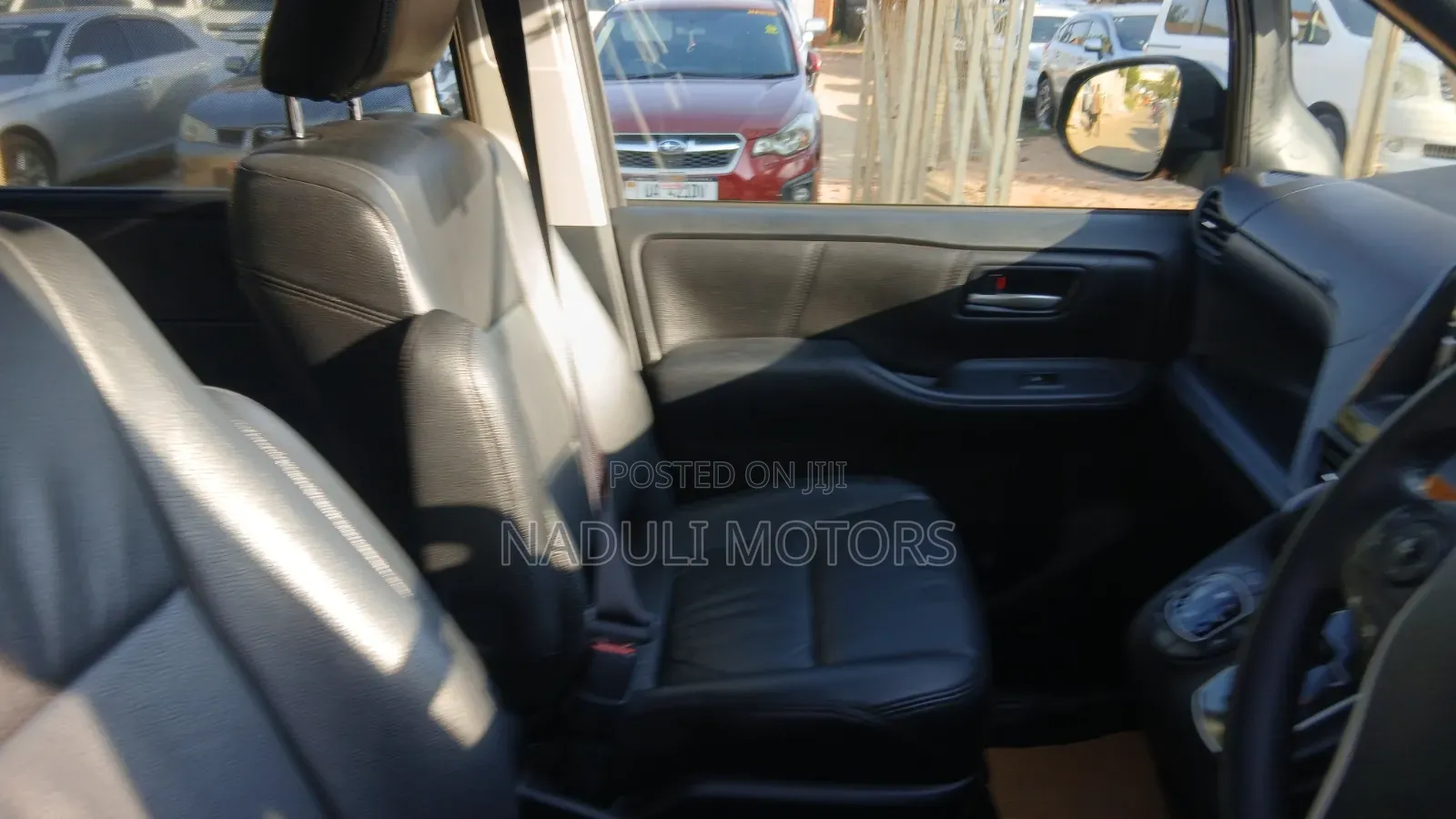Toyota Noah 2016 Black