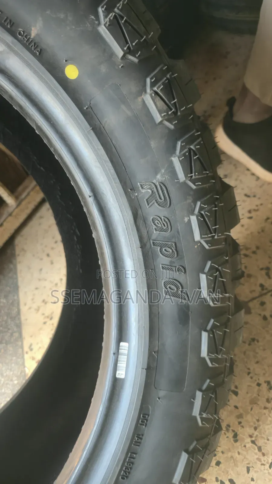 35x12.50r20 Lt Mud Contender