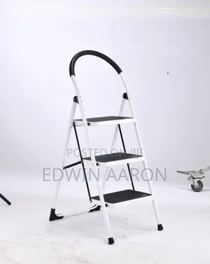 3- Step Foldable Steel Ladder