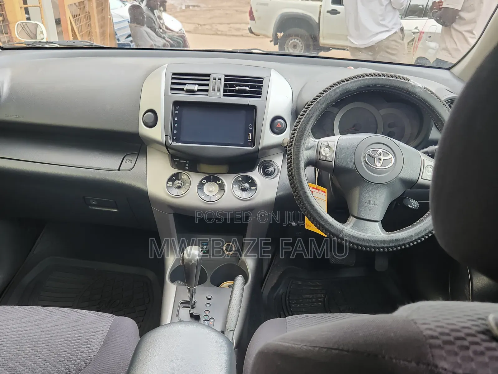 Toyota RAV4 2008 White