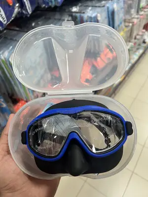 Shield Anti Fog Swimming Goggles