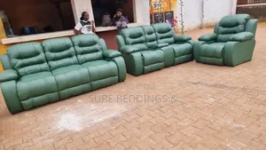 Six Sitters Recliners Chairs