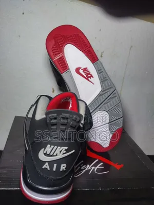 Jordan 4 Bred