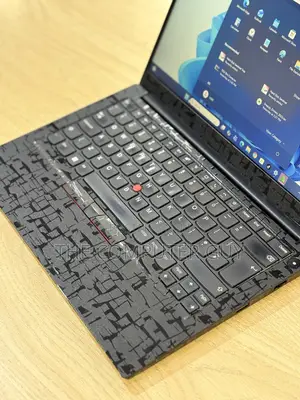 New Laptop Lenovo ThinkPad E14 Gen 5 8GB Intel Core i5 SSD 256GB