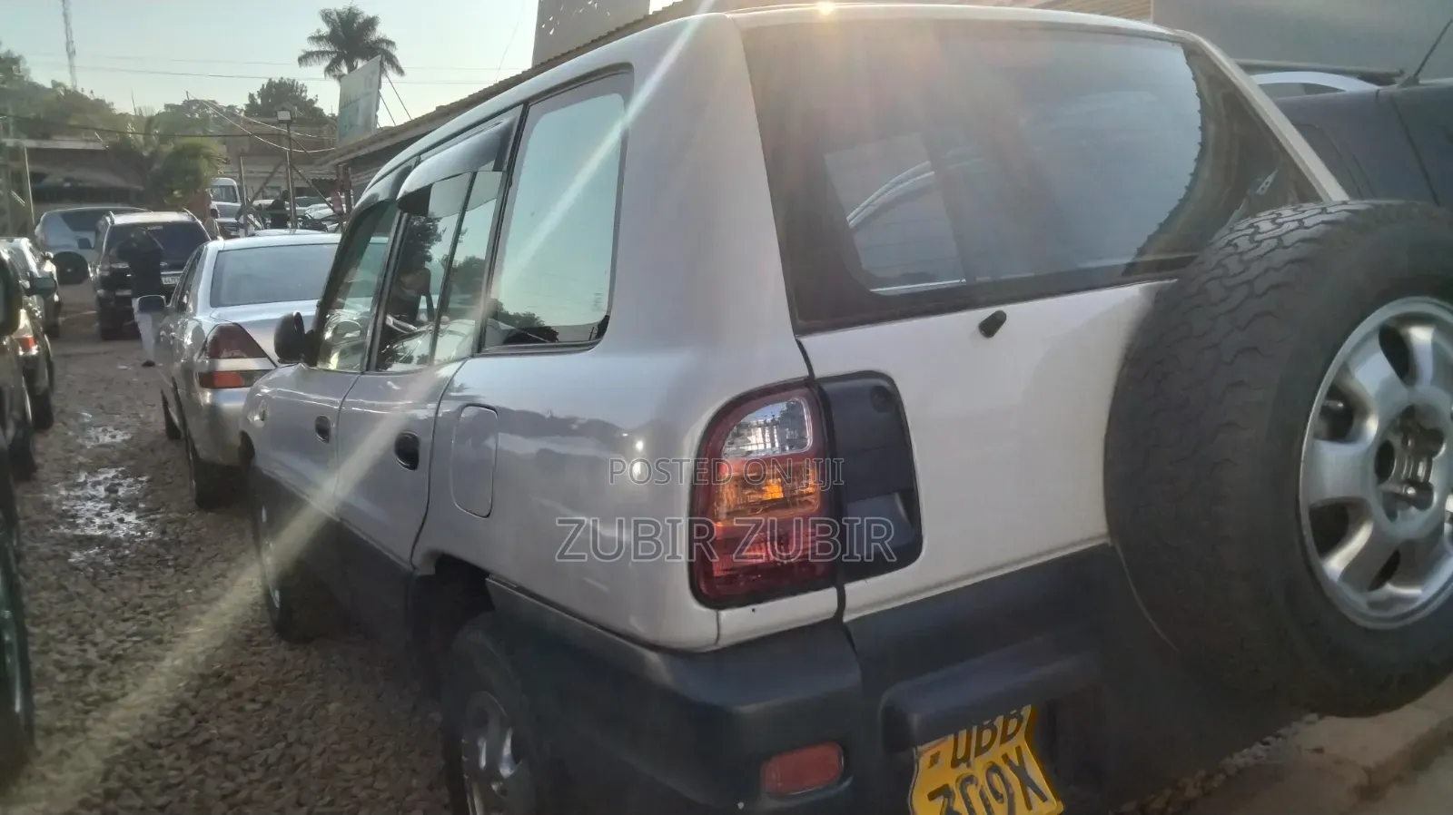 Toyota RAV4 1999 White