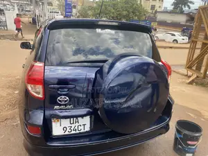 Toyota RAV4 2014 Blue