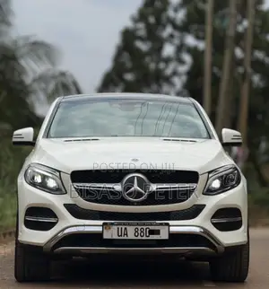 Mercedes-Benz GLE-Class GLE 350d 4MATIC 2017 White