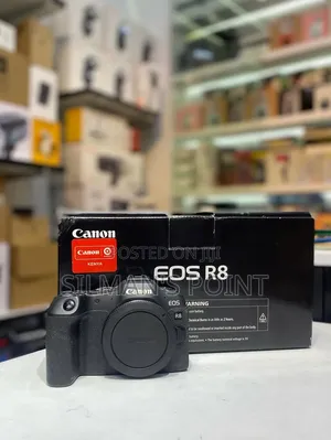 Open Box Canon Eos R8 Body