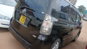 Toyota Voxy 2011 Black