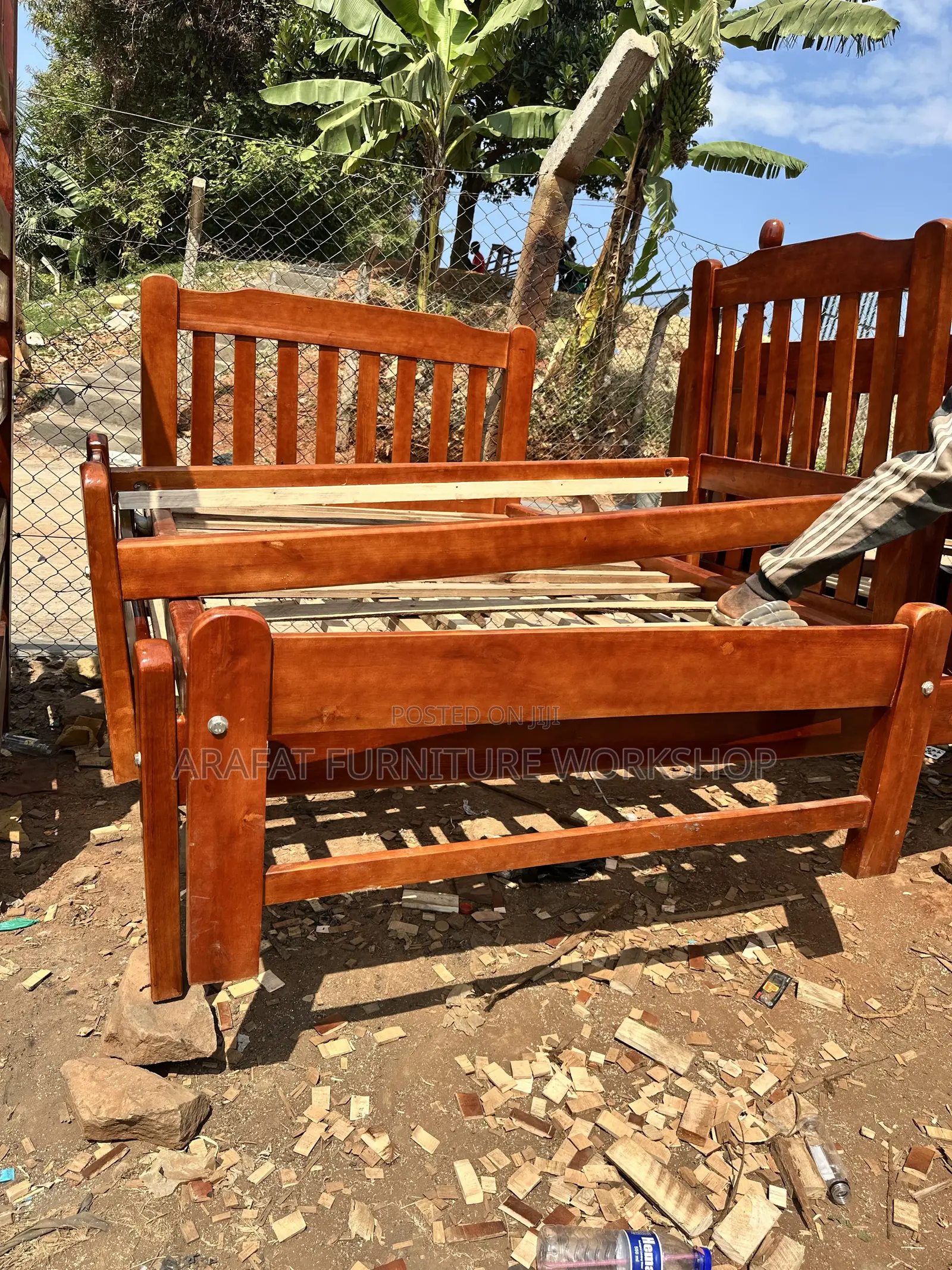 Solid Simple Beds